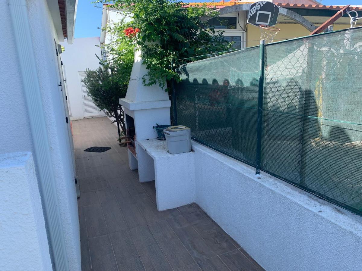 Aroeira Beach House Εξωτερικό φωτογραφία